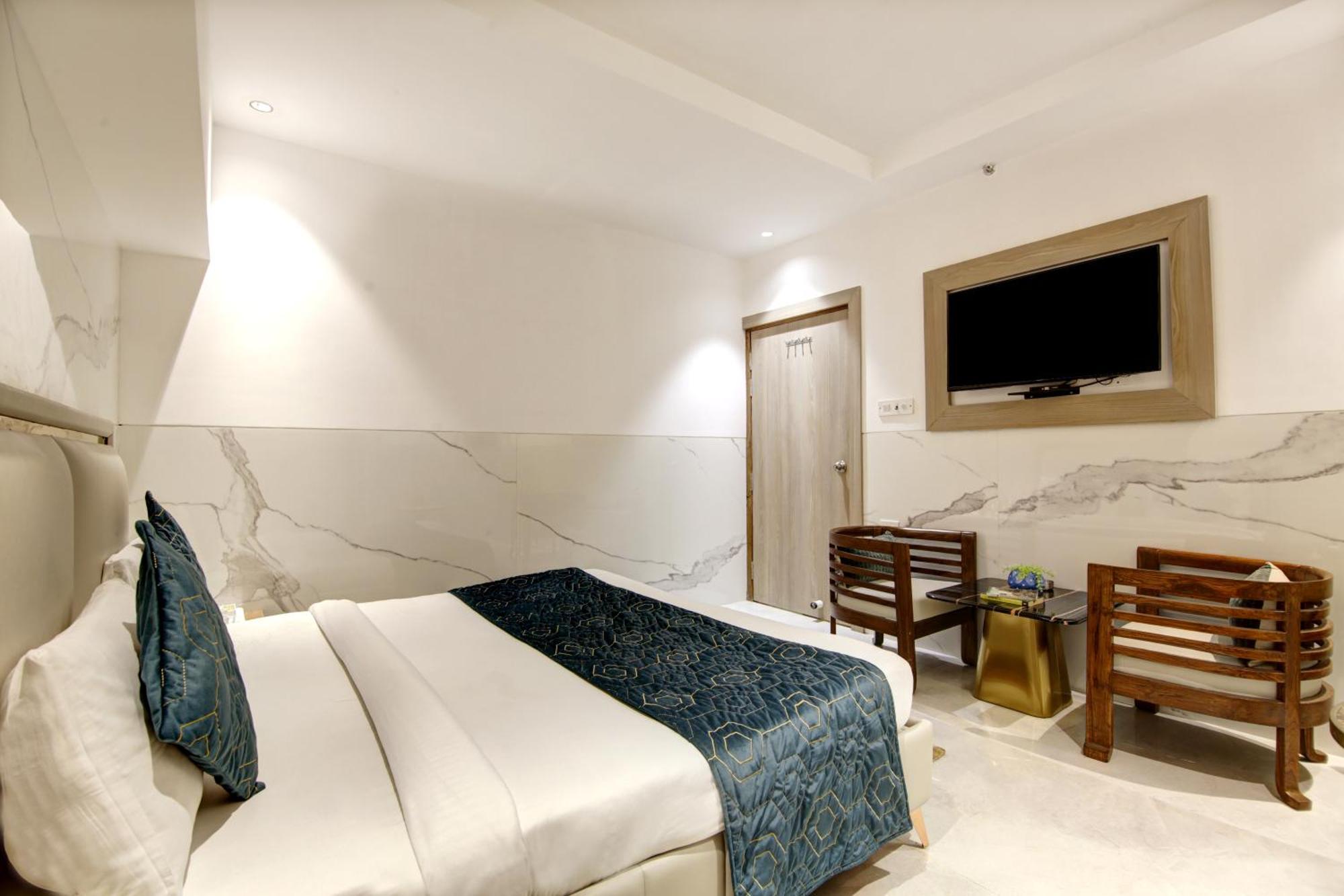 Hotel Delhi 37 By Star Group Near Delhi Airport Yeni Delhi Dış mekan fotoğraf