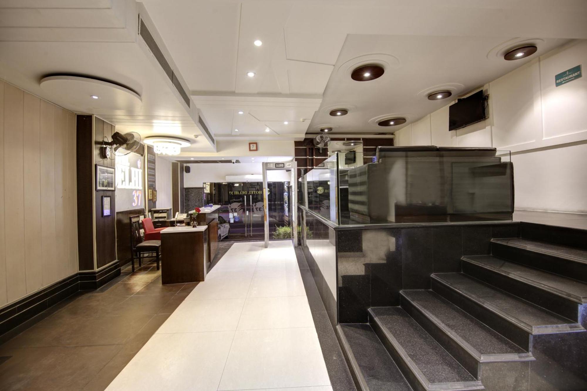 Hotel Delhi 37 By Star Group Near Delhi Airport Yeni Delhi Dış mekan fotoğraf