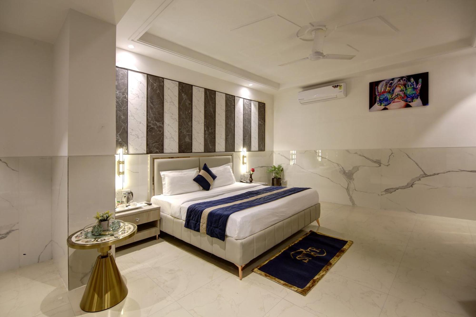 Hotel Delhi 37 By Star Group Near Delhi Airport Yeni Delhi Dış mekan fotoğraf