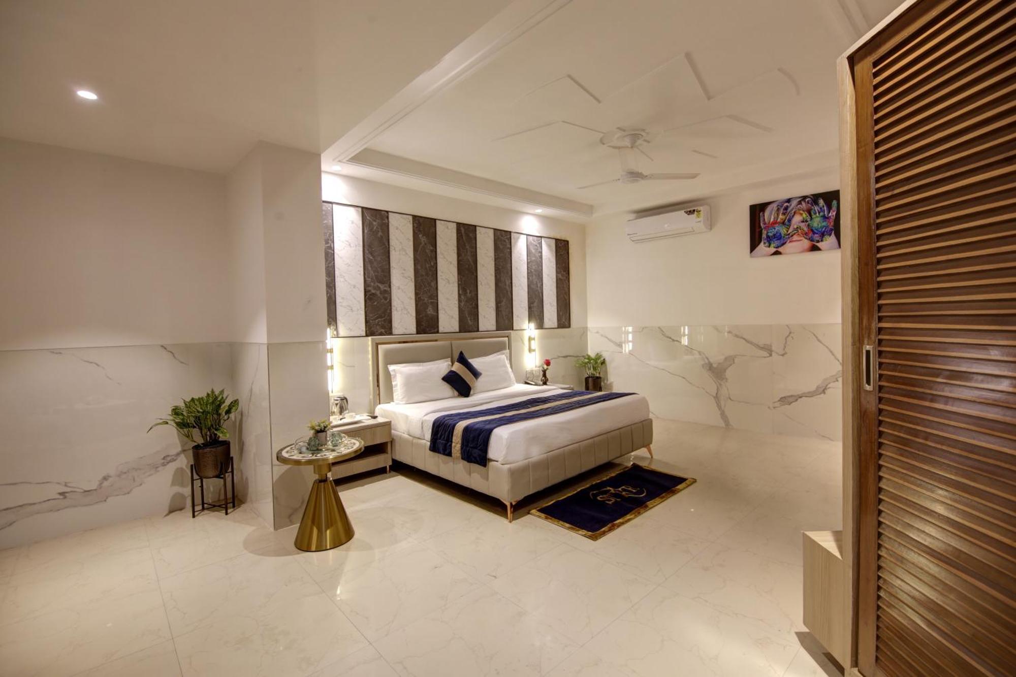 Hotel Delhi 37 By Star Group Near Delhi Airport Yeni Delhi Dış mekan fotoğraf