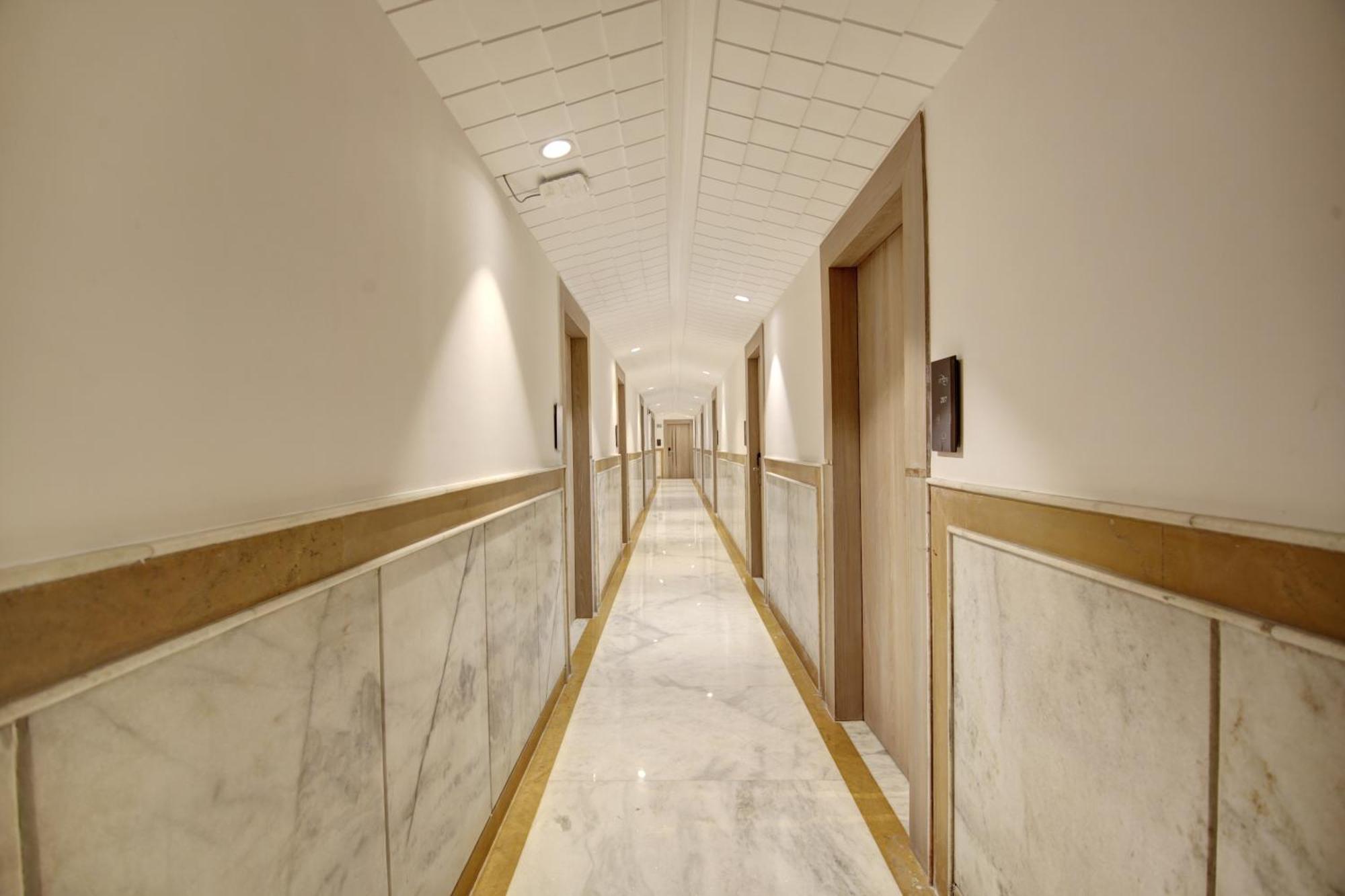 Hotel Delhi 37 By Star Group Near Delhi Airport Yeni Delhi Dış mekan fotoğraf
