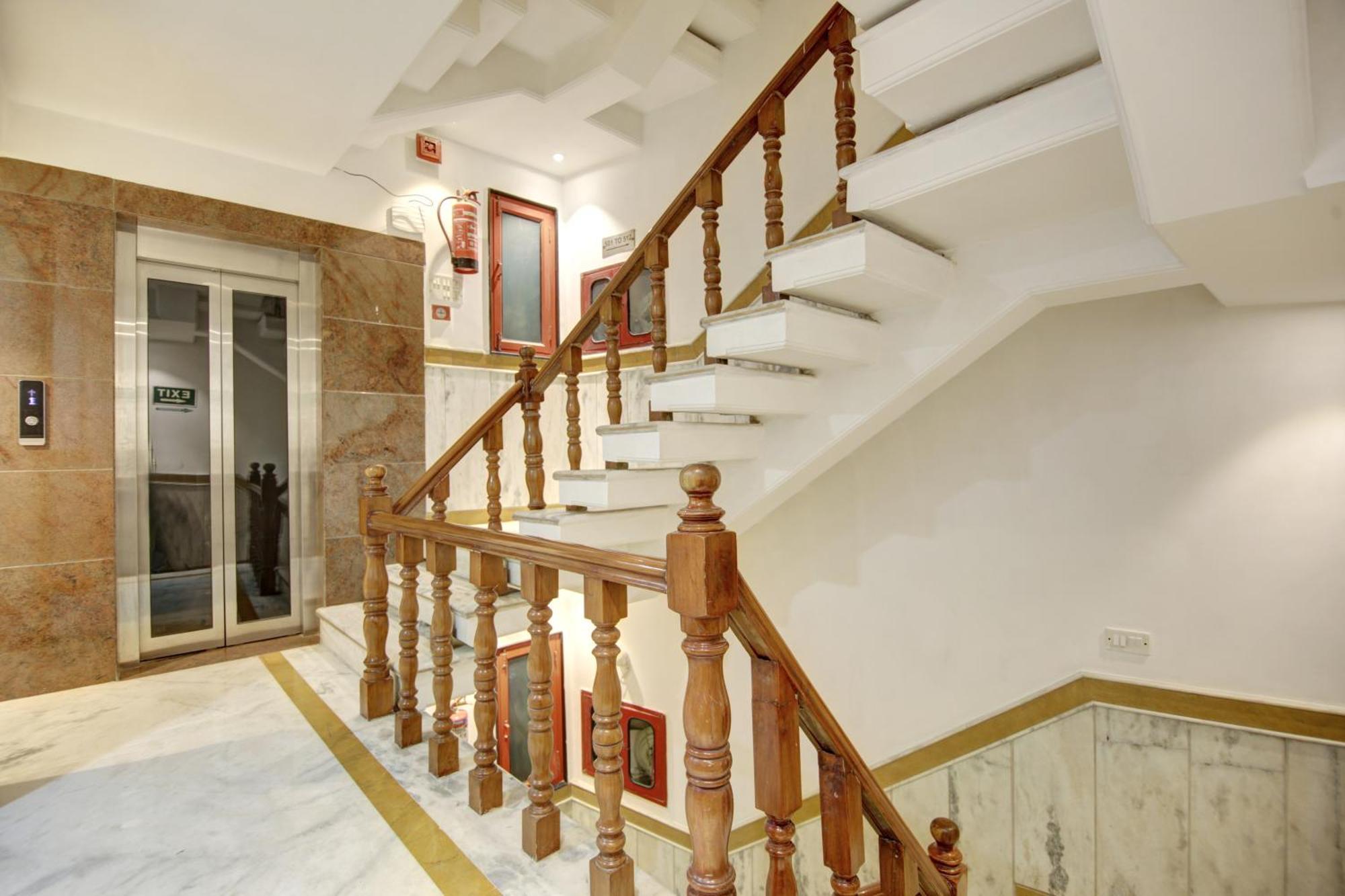 Hotel Delhi 37 By Star Group Near Delhi Airport Yeni Delhi Dış mekan fotoğraf